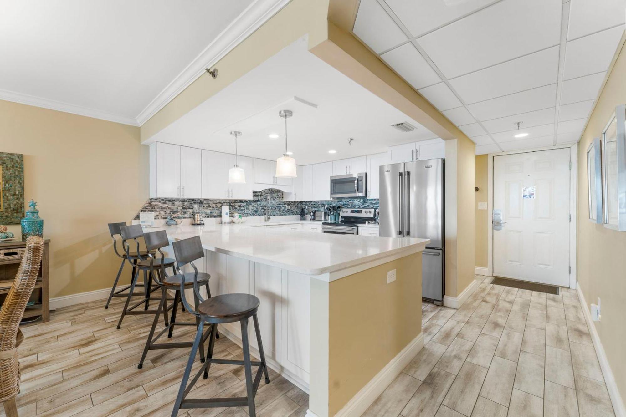 Stunning 2/2 Designer Condo W Coastal Appeal Right On The Gulf! Panama City Beach Exterior photo