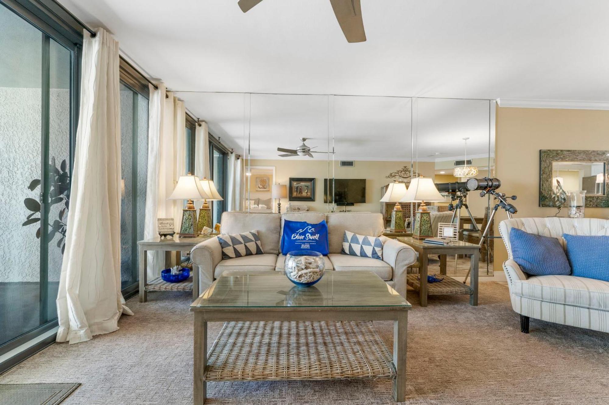 Stunning 2/2 Designer Condo W Coastal Appeal Right On The Gulf! Panama City Beach Exterior photo